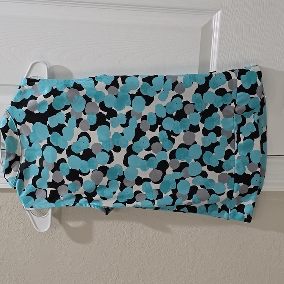 Five used beautiful blouses 5 blouses Total $7 - Picture 5 of 11